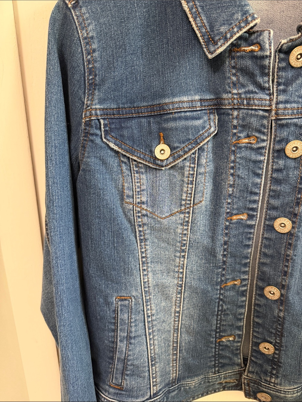 Style & Co. Medium Blue Denim Jacket - Picture 2 of 6